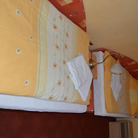 Paradise Hotel