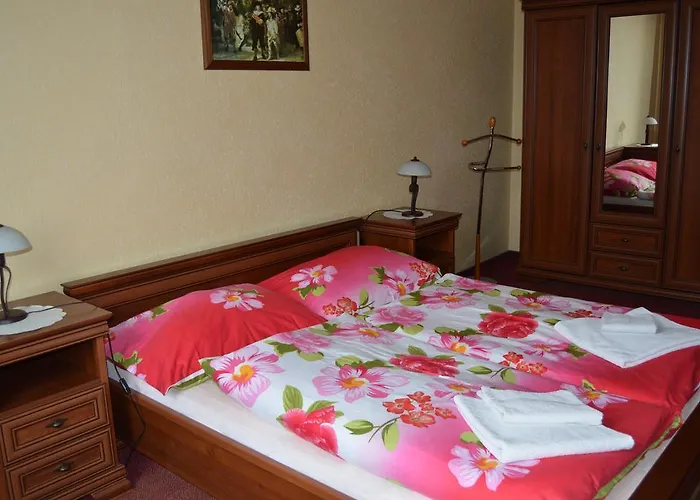 Paradise Otel 3*