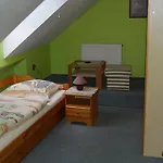 Paradise فندق اوسترافا