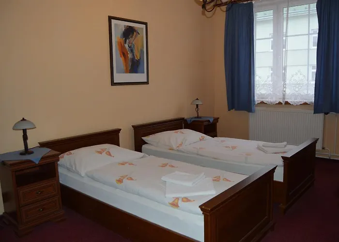 Paradise Hotell 3*